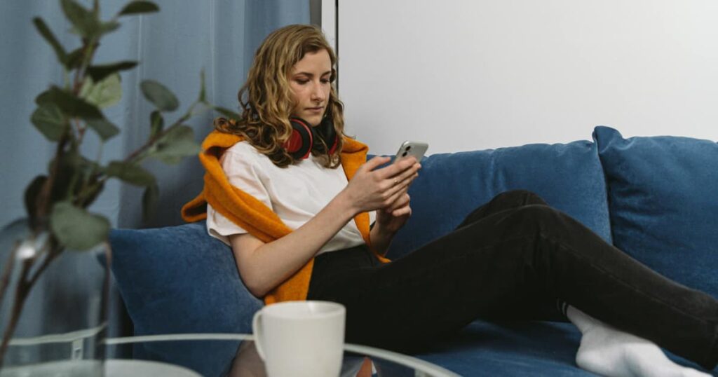 why people compare themselves daily