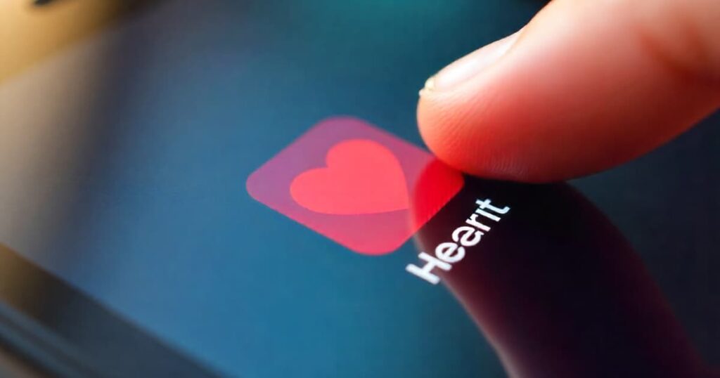 Using the favorite button to curate the best photos instead of deleting them.